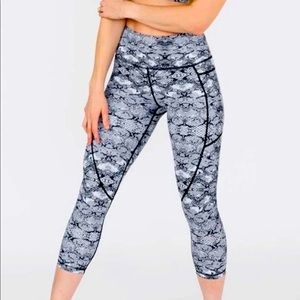 Zyia size 12 snake skin leggings